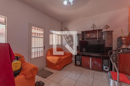 Sala de casa à venda com 2 quartos, 120m² em Céu Azul, Belo Horizonte