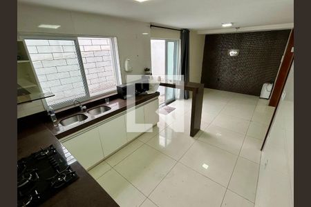 Cozinha de casa à venda com 5 quartos, 190m² em Carlos Prates, Belo Horizonte