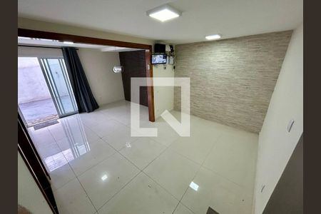 Sala de casa à venda com 5 quartos, 190m² em Carlos Prates, Belo Horizonte