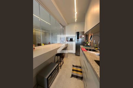 Cozinha de apartamento para alugar com 2 quartos, 82m² em Vila da Serra, Belo Horizonte