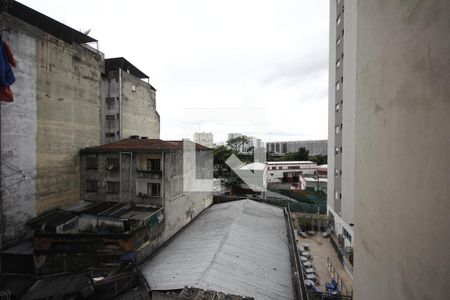 Sala - Vista de kitnet/studio para alugar com 1 quarto, 30m² em Liberdade, São Paulo