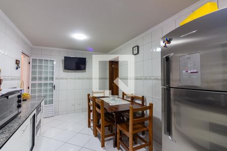 Cozinha de casa à venda com 5 quartos, 247m² em Vila Yolanda, Osasco