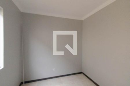 Quarto 2 de apartamento para alugar com 2 quartos, 55m² em Alto Boqueirão, Curitiba