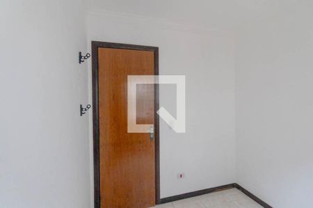 Quarto 1 de apartamento para alugar com 2 quartos, 55m² em Alto Boqueirão, Curitiba