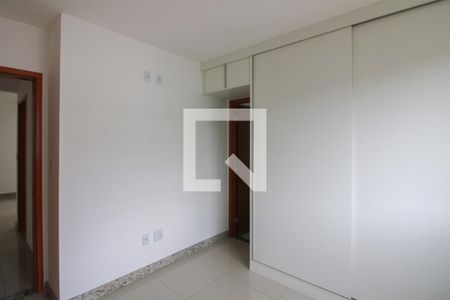 Suíte de apartamento para alugar com 3 quartos, 60m² em Manacás, Belo Horizonte