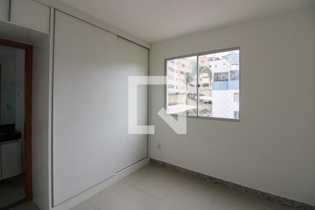 Suíte de apartamento para alugar com 3 quartos, 60m² em Manacás, Belo Horizonte