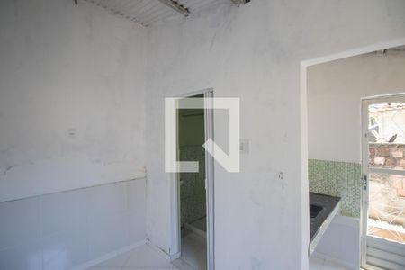 Cozinha de casa para alugar com 1 quarto, 40m² em Trindade, São Gonçalo