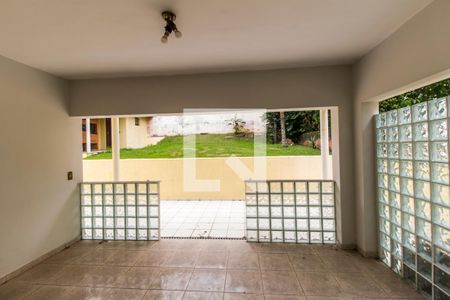 Vista da Sala de casa de condomínio para alugar com 4 quartos, 360m² em Alphaville, Santana de Parnaíba