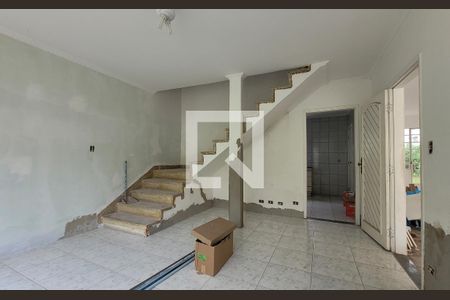 Sala de casa à venda com 3 quartos, 114m² em Jardim Stella, Santo André