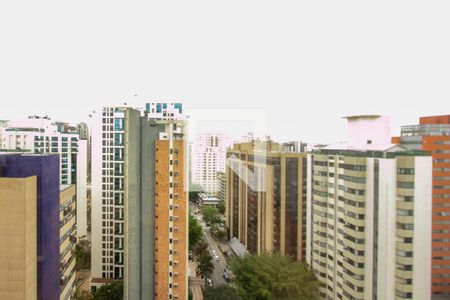 Vista Sala de apartamento para alugar com 2 quartos, 54m² em Moema, São Paulo