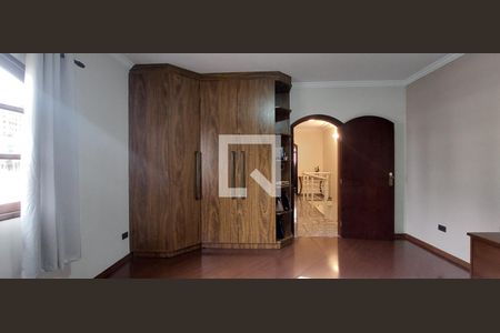 Quarto 1 suíte de casa à venda com 3 quartos, 314m² em Utinga, Santo André