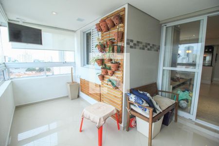 Varanda de apartamento à venda com 3 quartos, 75m² em Vila Bertioga, São Paulo