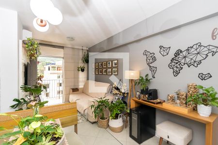 Sala de apartamento à venda com 2 quartos, 78m² em Vila Kosmos, Rio de Janeiro