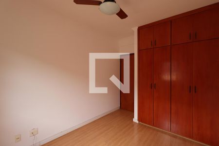 Quarto 1  de apartamento para alugar com 3 quartos, 96m² em Sumarezinho, Ribeirão Preto