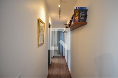 Corredor de apartamento à venda com 2 quartos, 49m² em Vila Andrade, São Paulo