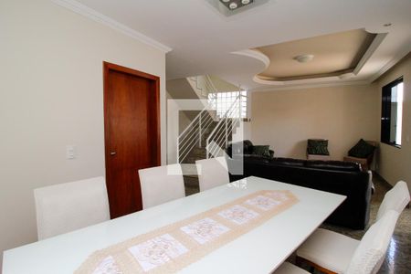 Sala de Jantar de casa para alugar com 3 quartos, 238m² em Canaa, Belo Horizonte