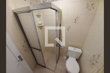 Banheiro de apartamento para alugar com 1 quarto, 36m² em Centro, São Vicente