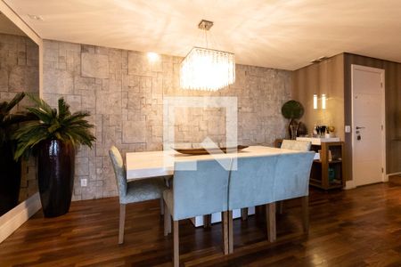 Sala de apartamento à venda com 3 quartos, 137m² em Vila Gumercindo, São Paulo