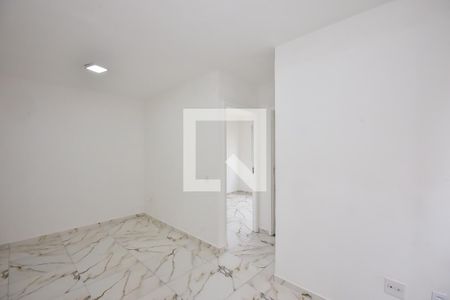 Sala de apartamento para alugar com 2 quartos, 45m² em City Bussocaba, Osasco