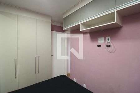 Quarto 2 de apartamento para alugar com 2 quartos, 50m² em Jardim Alzira, São Paulo