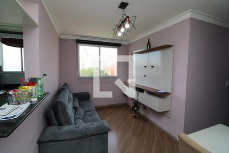 Sala de apartamento para alugar com 2 quartos, 50m² em Jardim Alzira, São Paulo