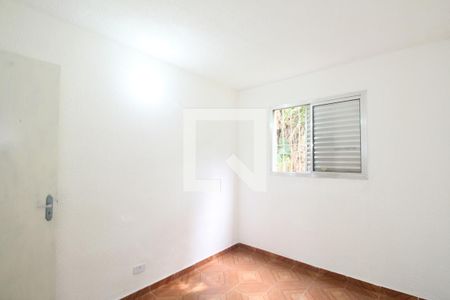 Quarto 1 de apartamento à venda com 2 quartos, 48m² em Parque Pinheiros, Taboão da Serra