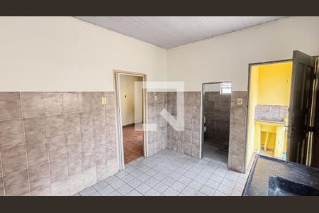 Sala/Cozinha de casa para alugar com 1 quarto, 50m² em Vila Guaraciaba, Santo André