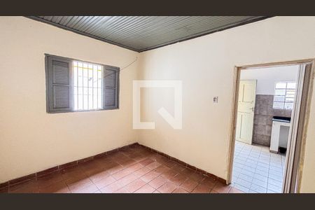 Quarto de casa para alugar com 1 quarto, 50m² em Vila Guaraciaba, Santo André