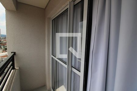 Sala / Cozinha - Varanda de apartamento para alugar com 2 quartos, 40m² em Vila Paulicéia, São Paulo