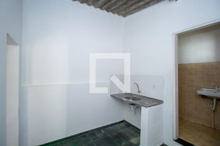 Cozinha de casa para alugar com 1 quarto, 50m² em Bonfim, Belo Horizonte