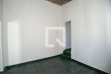 Sala  de casa para alugar com 1 quarto, 50m² em Bonfim, Belo Horizonte