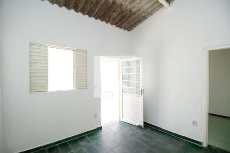 Sala  de casa para alugar com 1 quarto, 50m² em Bonfim, Belo Horizonte