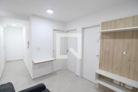 Sala / Cozinha de apartamento para alugar com 2 quartos, 40m² em Vila Paulicéia, São Paulo