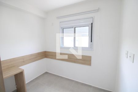 Quarto 2 de apartamento para alugar com 2 quartos, 40m² em Vila Paulicéia, São Paulo