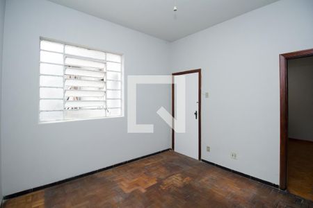 Sala 1 de apartamento para alugar com 3 quartos, 90m² em Floresta, Belo Horizonte