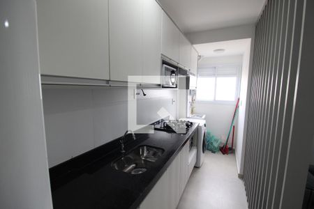 Sala / Cozinha de apartamento para alugar com 2 quartos, 40m² em Vila Paulicéia, São Paulo