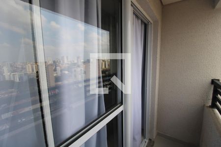 Sala / Cozinha - Varanda de apartamento para alugar com 2 quartos, 40m² em Vila Paulicéia, São Paulo