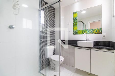 Banheiro da Suíte de apartamento para alugar com 2 quartos, 67m² em Vila Madalena, São Paulo