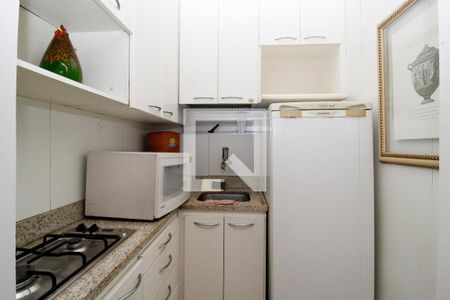 Cozinha de apartamento à venda com 1 quarto, 50m² em Centro, Belo Horizonte