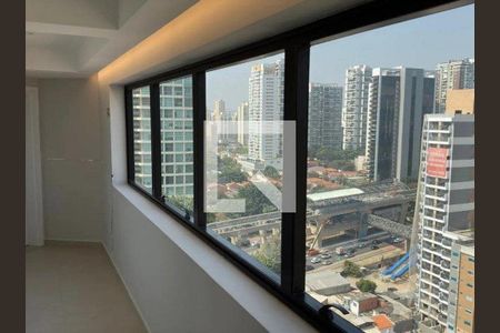 Apartamento à venda com 2 quartos, 94m² em Vila Cordeiro, São Paulo