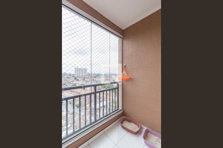 Sacada de apartamento para alugar com 2 quartos, 48m² em Estrada do Gopiuva, Carapicuíba