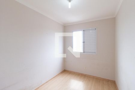 Quarto 1 de apartamento para alugar com 2 quartos, 48m² em Estrada do Gopiuva, Carapicuíba