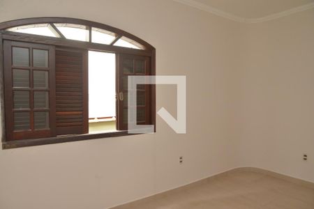 Quarto 2 de casa à venda com 4 quartos, 264m² em Vila Pires, Santo André