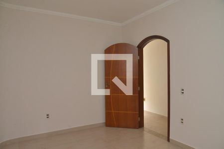 Quarto 2 de casa à venda com 4 quartos, 264m² em Vila Pires, Santo André