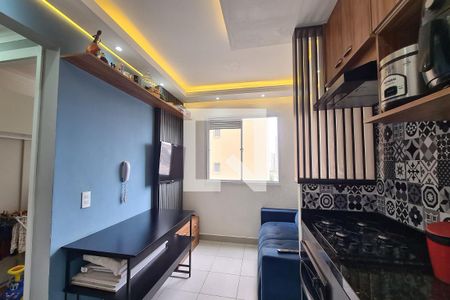 Sala de apartamento à venda com 2 quartos, 33m² em Vila Graciosa, São Paulo