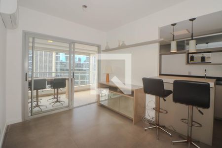 Sala de apartamento à venda com 2 quartos, 78m² em Petrópolis, Porto Alegre