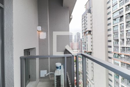 Varanda de apartamento para alugar com 1 quarto, 25m² em Jardim das Acácias, São Paulo