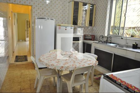 Cozinha de casa para alugar com 3 quartos, 500m² em Inhaúma, Rio de Janeiro