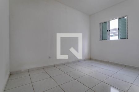 Quarto de casa de condomínio para alugar com 2 quartos, 65m² em Vila São Paulo, Mogi das Cruzes