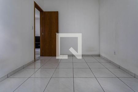 Quarto de casa de condomínio para alugar com 2 quartos, 65m² em Vila São Paulo, Mogi das Cruzes